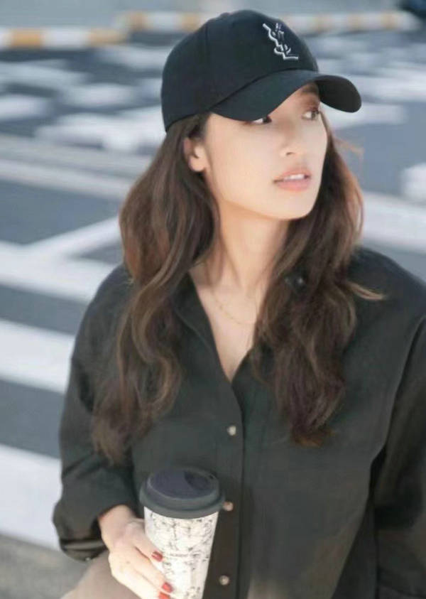 Yves Saint Laurent Hat SLH00022-1